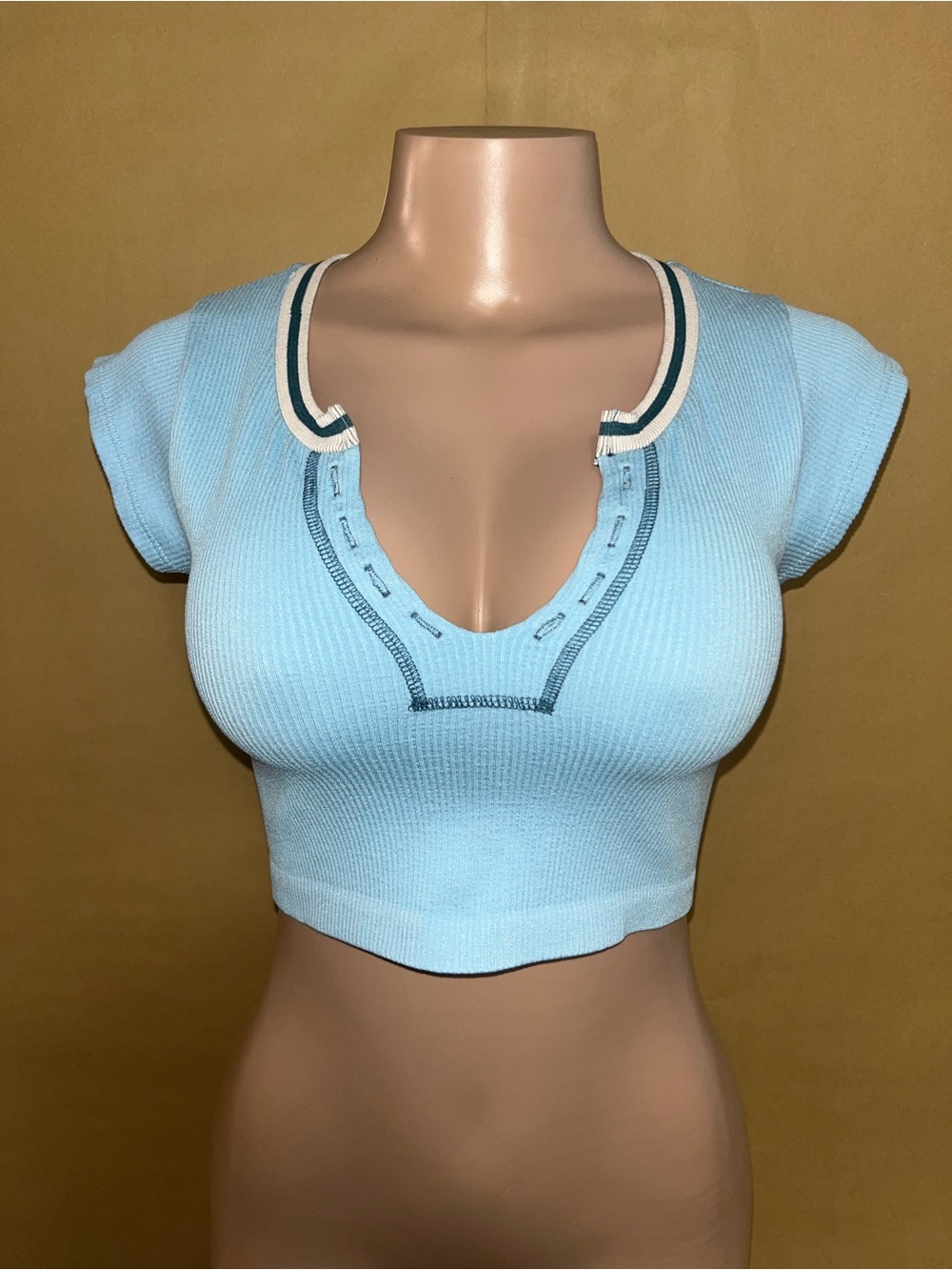 BDG Light Blue Ribbed Notch V-Neck Crop Top
